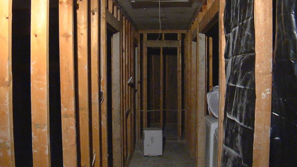 Rebuilding in question following elevation warnings