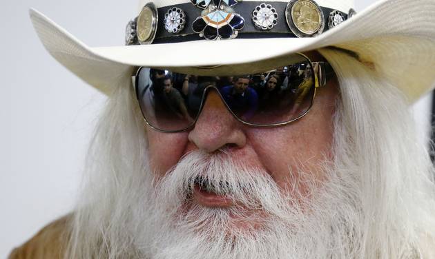 Rocker Leon Russell dies in Nashville