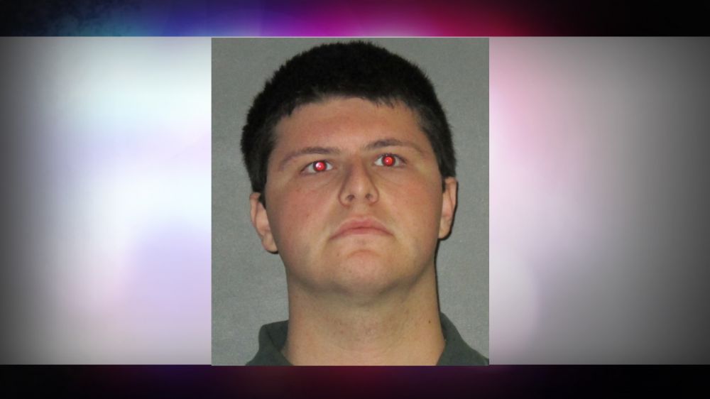 20-year-old arrested for looking at child porn while volunteering