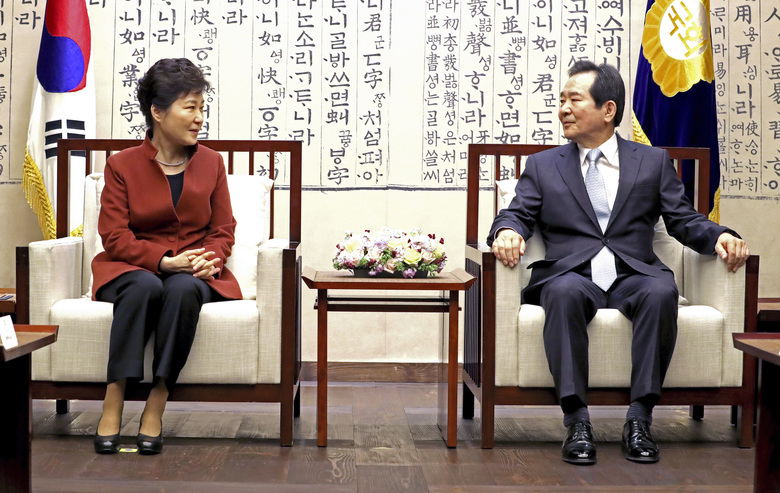 South Korean president to let parliament choose her PM