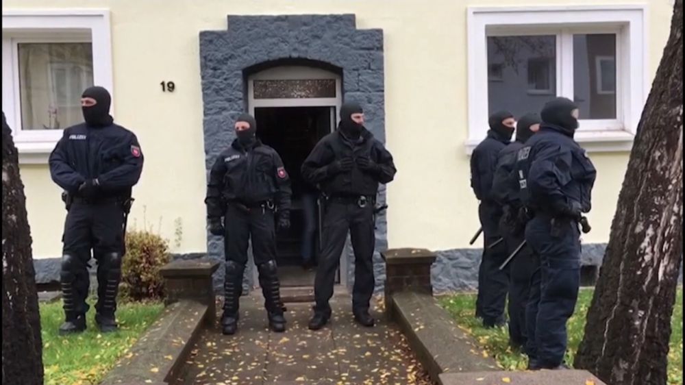 5 Islamic State suspects arrested in Germany