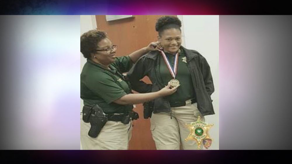 EBRSO deputy awarded medal for dispatcher role in July shooting