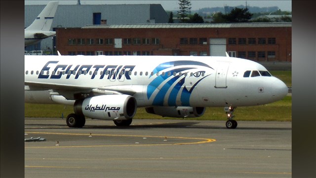 Traces of explosives found on victims of Paris flight