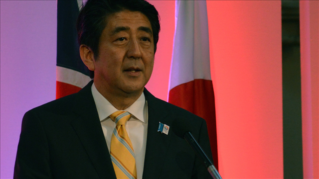 Japanese leader Abe to visit Pearl Harbor with Obama
