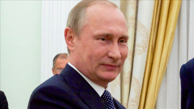 Obama blames hacks on highest levels of Kremlin