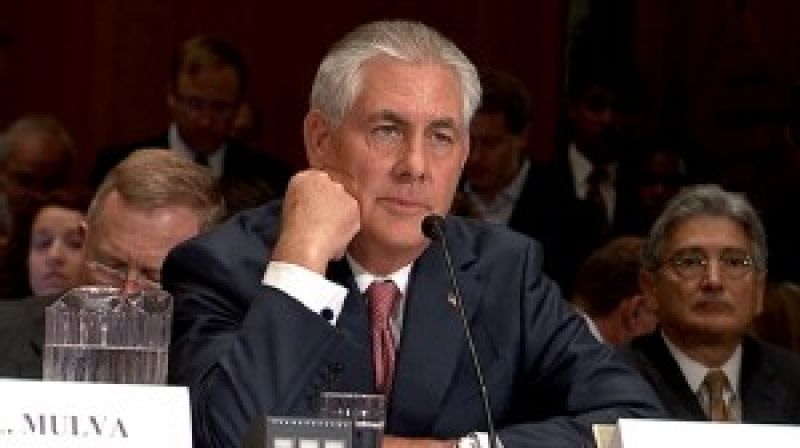 Trump edges toward Tillerson for State