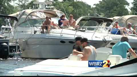 New rules won't float with boat owners in Orleans suburb