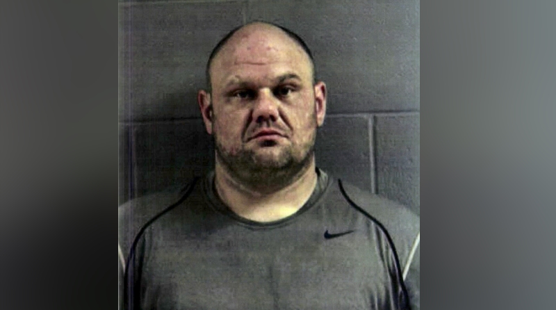 Man wanted for strangulation charges in Livingston Parish