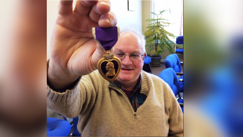 WWII veteran's stolen Purple Heart mysteriously reappears