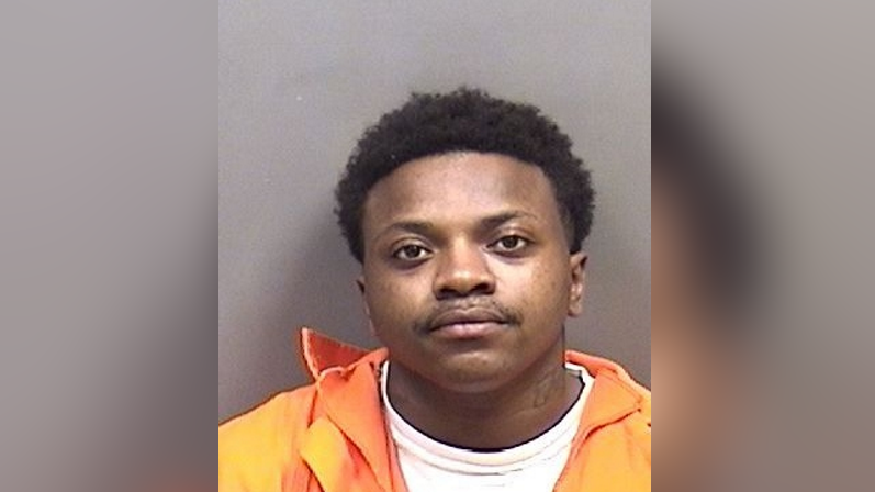 Convicted felon wanted for armed robbery in Donaldsonville
