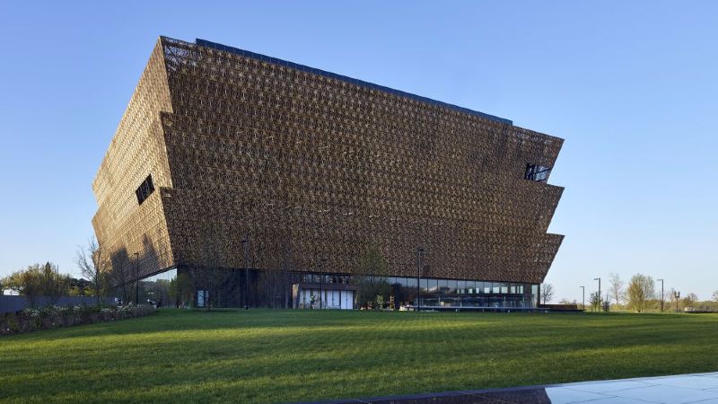 Smithsonian's African American museum opens April ticketing