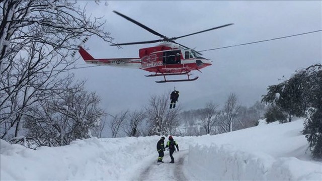 Avalanche rescue continues as crews mourn colleagues