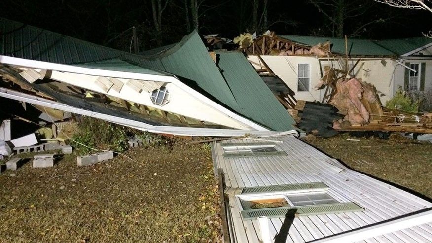 Officials: Storms kill 4 in southern Alabama