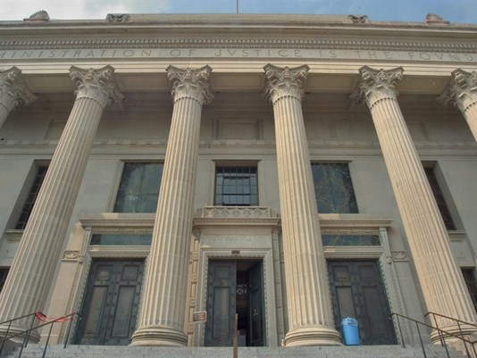 Report: rat causes power outage, closes Orleans criminal court