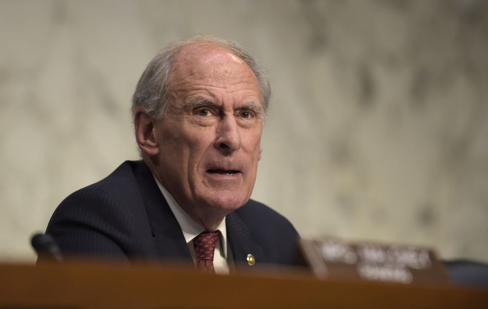 Trump wants former Sen. Dan Coats to be intelligence chief