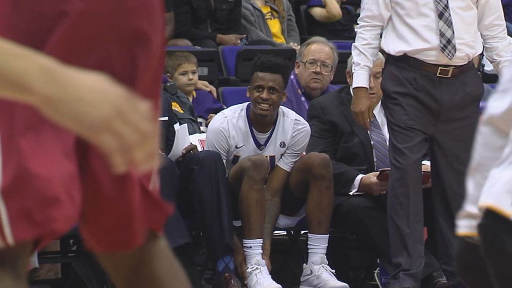 Dunans, Auburn hold off LSU for 78-74 victory