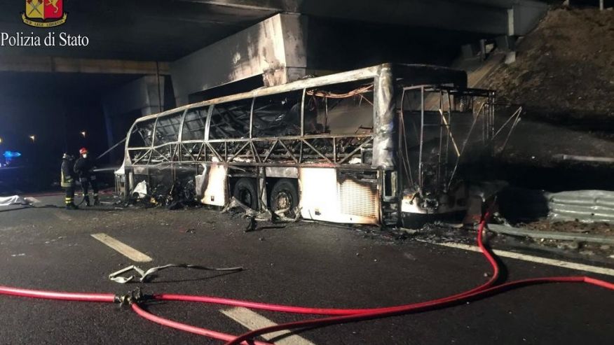 16 killed in fiery bus crash on Italian highway