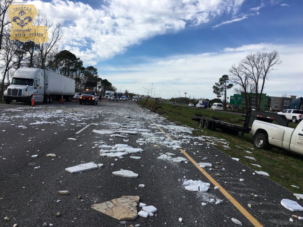 Granite hauler lost load on I-10