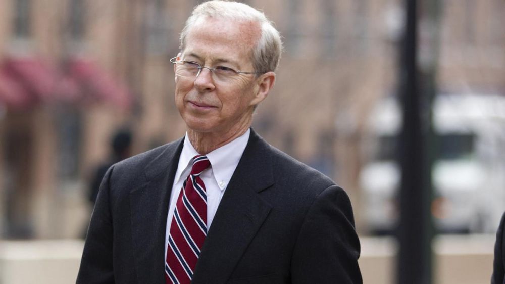 New acting attorney general Boente sworn in