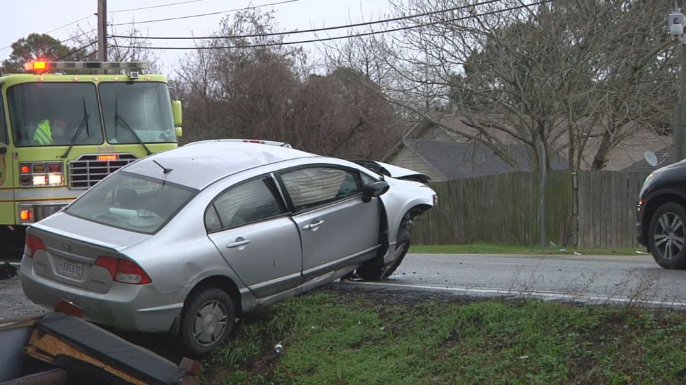 Overturned vehicle at Gardere and Rush