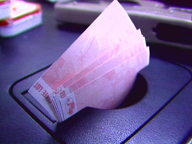 Mom, son plead guilty in man's killing over lottery ticket