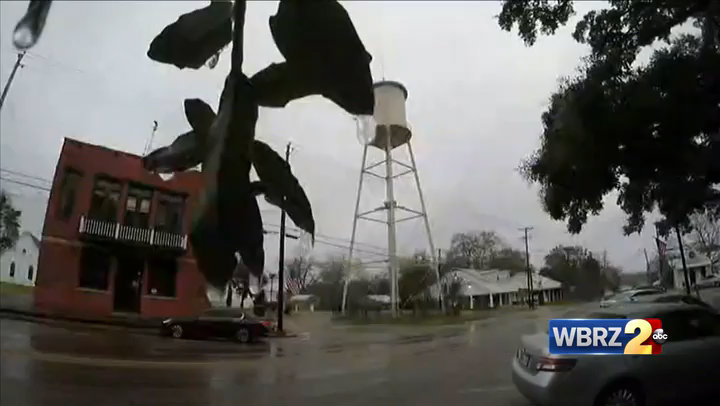 Frozen roadways worry Mississippi residents