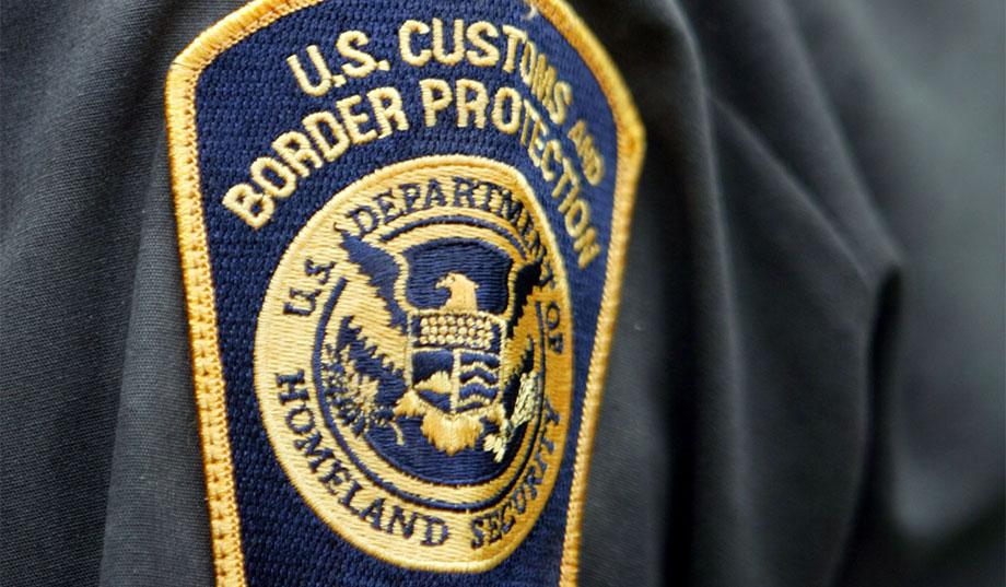 Officials: Customs system outage causes waits at airports