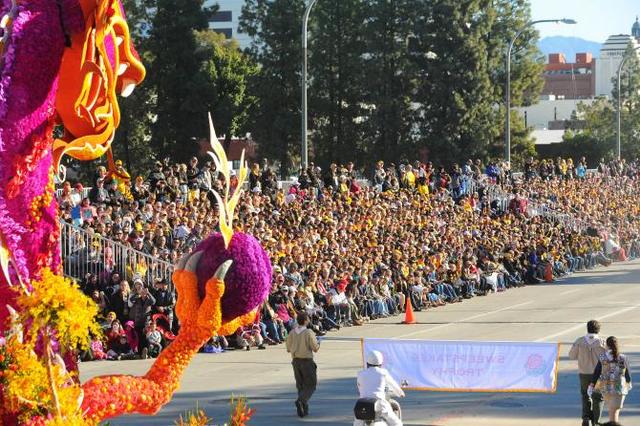 Rose Parade proceeds under clouds with additional security