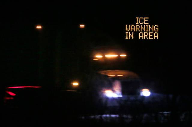 2 semis crash on icy interstate in Nebraska