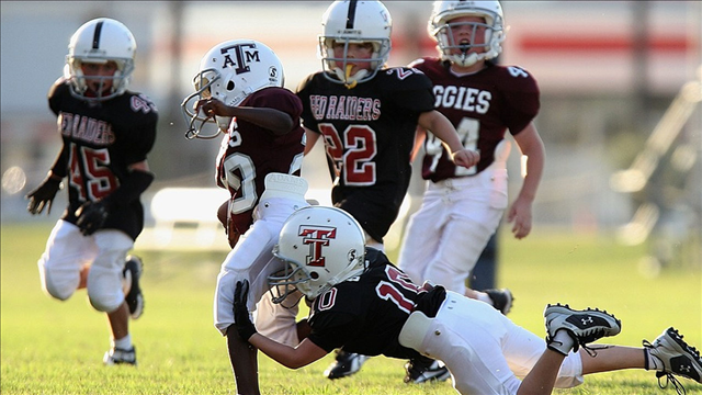 No tackling? NY Lawmaker seeks tackle football ban for kids