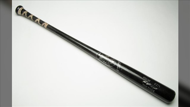 Man leaves mispelled apology note after attacking truck with baseball bat