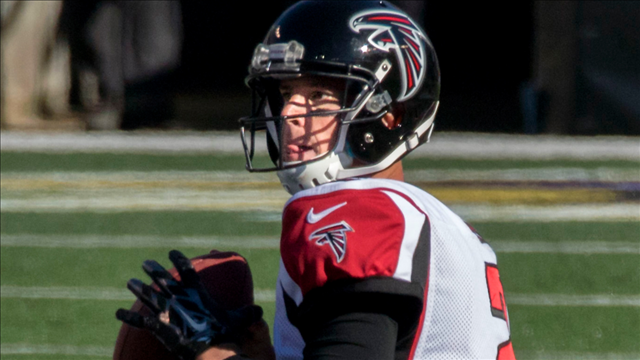 Falcons QB Matt Ryan wins top offensive player honors