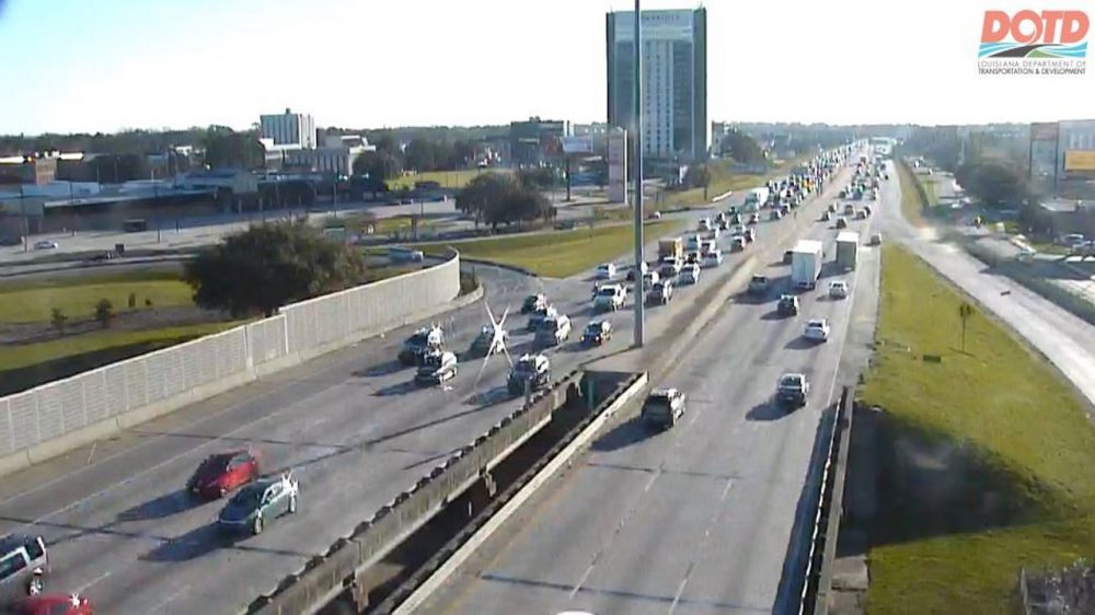 LIVE UPDATES: Friday traffic report