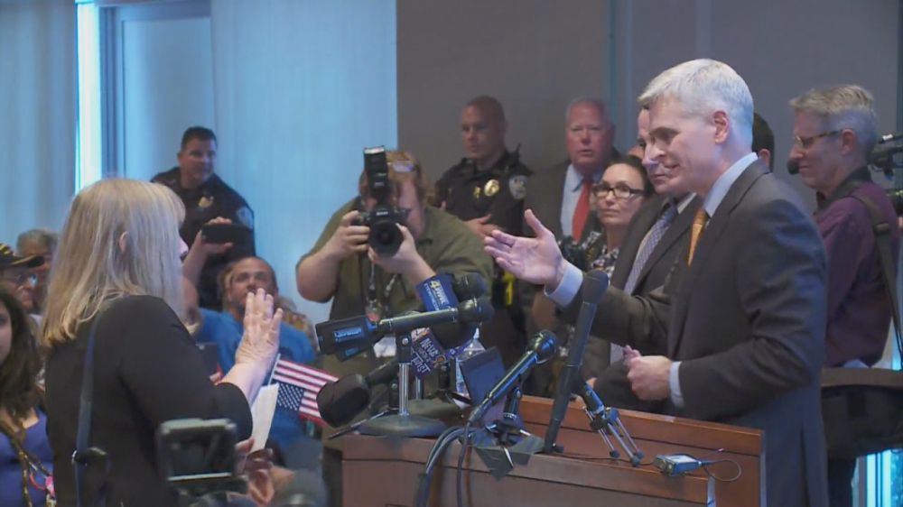 Cassidy faces off against angry crowd during town hall