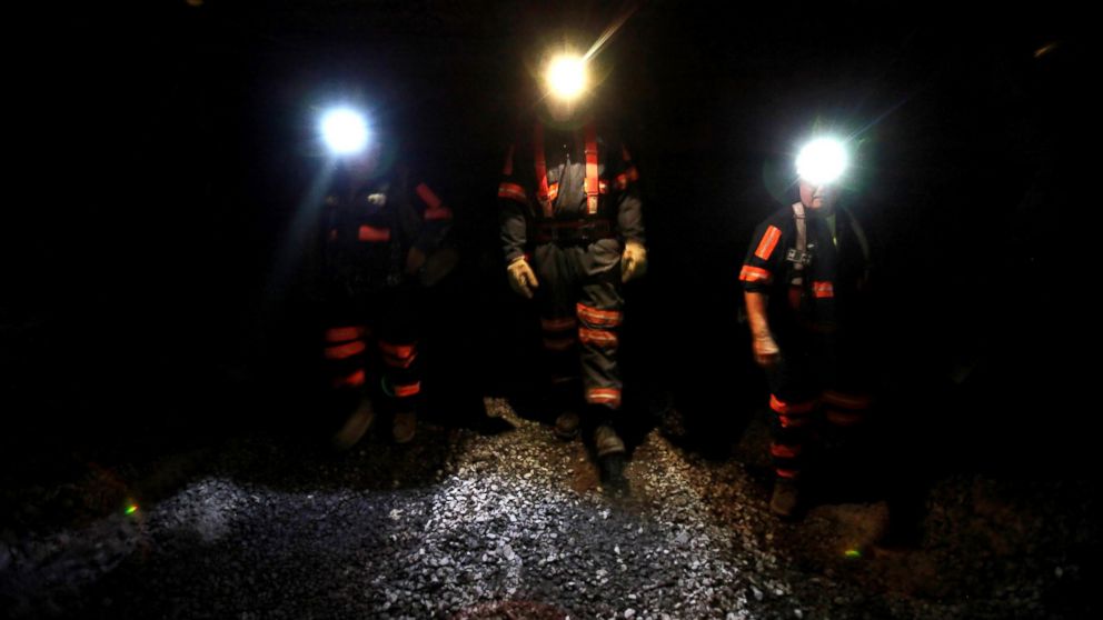 8 dead, 3 missing after central China coal mine blast