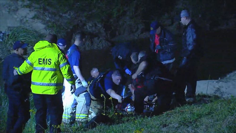 Biker hurt after plunging into ravine off Plank Road
