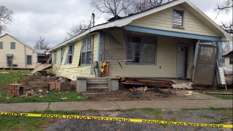 Nearly 800 homes damaged in several parishes following tornadoes