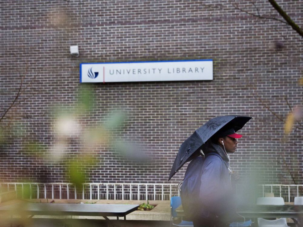 Study: Big data helps struggling college students graduate