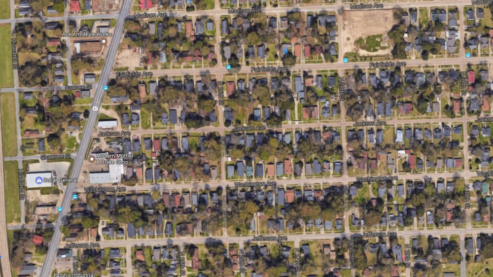 Stabbing on Jefferson Ave. sends one to hospital