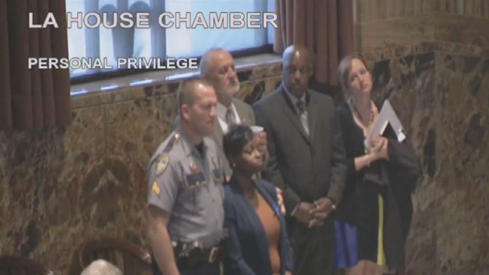 La. House honors hero who saved officer from attack