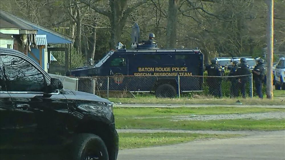 Standoff ends with search of empty house