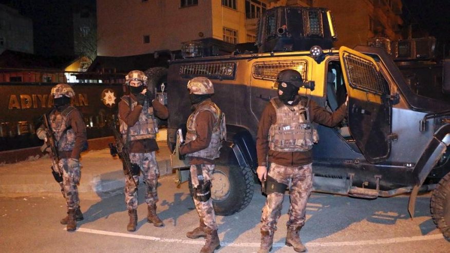 Turkish police detain over 420 people in anti-IS operation