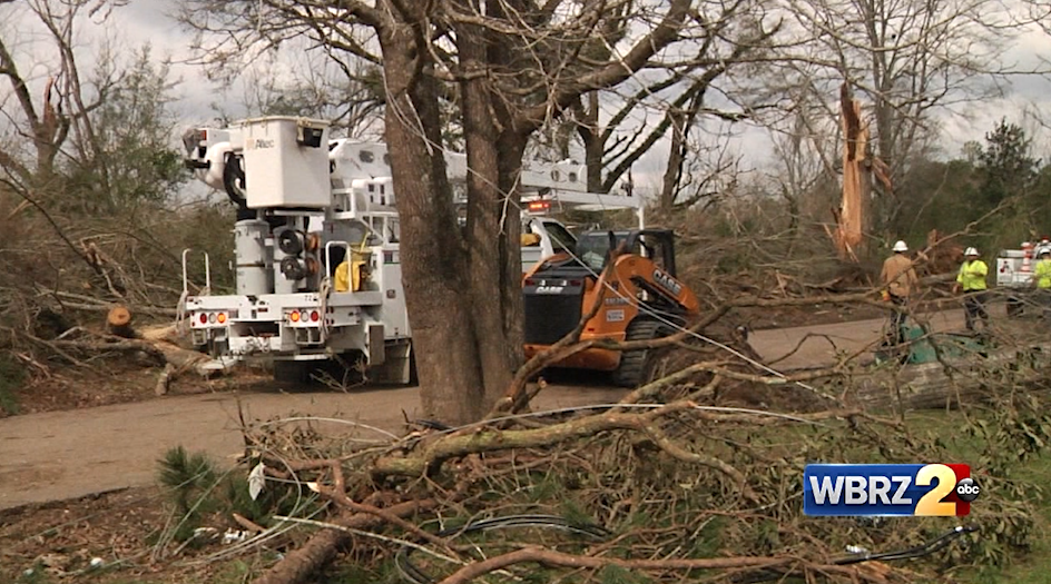 Residents struggle to recover after tornado rips through Livingston