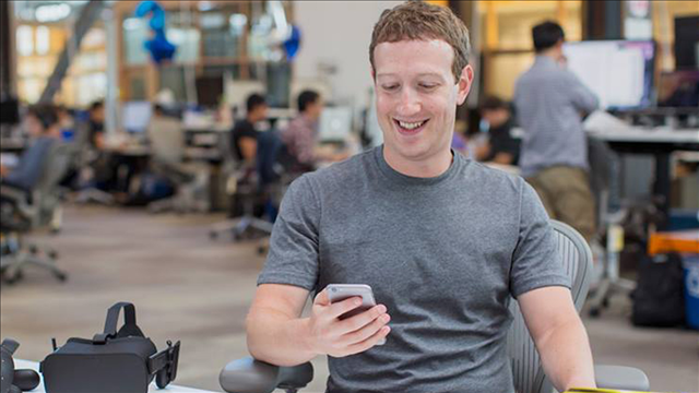 Harvard dropout Zuckerberg to address grads at alma mater