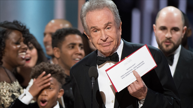 Oscar flub accountants get security protection guards