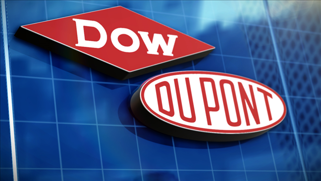 DuPont, Dow push back merger date