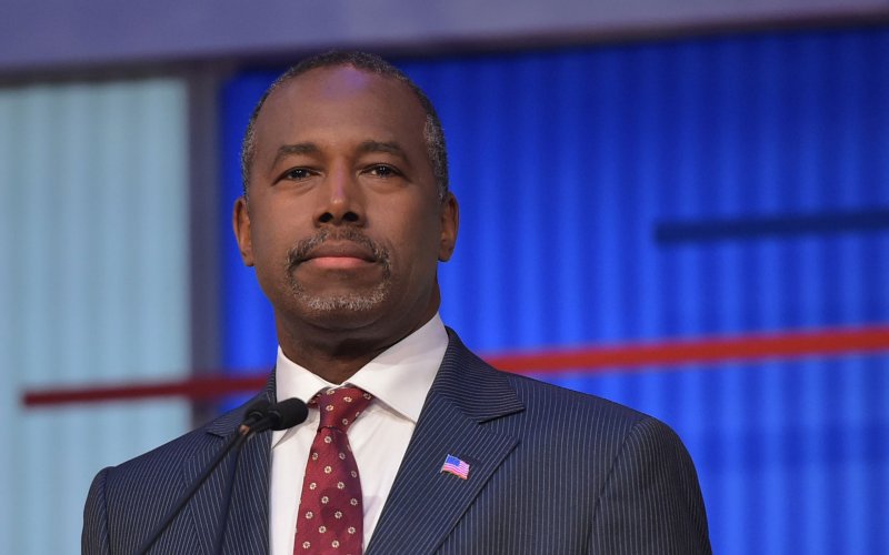 Ben Carson compares slavery to immigration to America