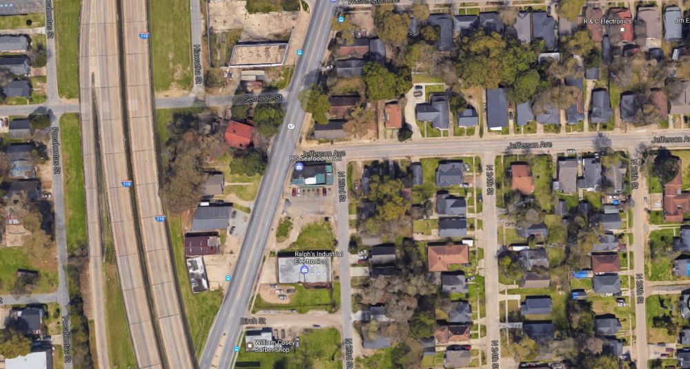 Child reportedly struck by vehicle on Jefferson Ave.