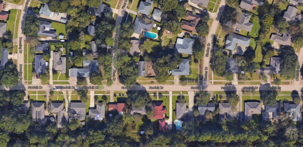 Firefighters respond to house fire on Fleet Drive