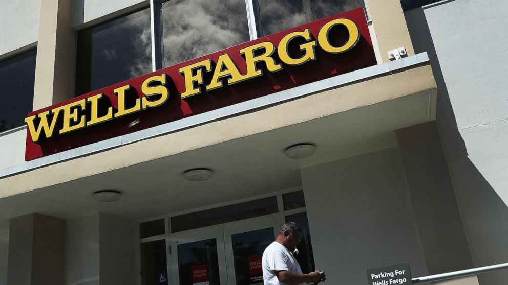 Wells Fargo to pay $110 million to settle fake account suit